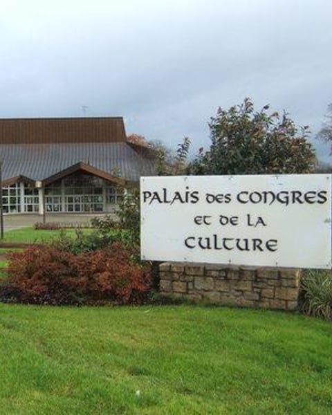 Palais des congrès et de la culture