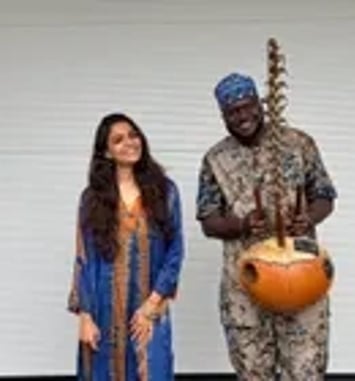 De l'Inde à l'Afrique de l'Ouest : Parveen Khan et Idrissa Kouyaté