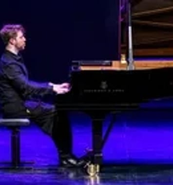 Georgy Khrizhnenko, Piano