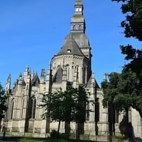Visite libre de la basilique Saint-Sauveur de Dinan
