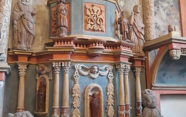 La chapelle de Rosquelfen et son enclos