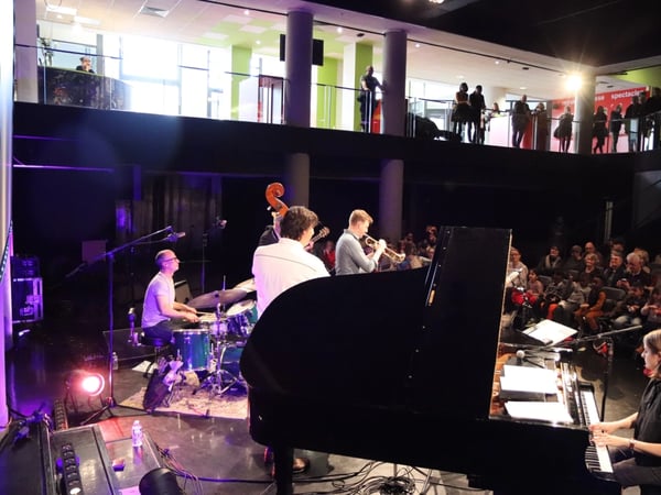Concert sandwich, Orchestre Deskard