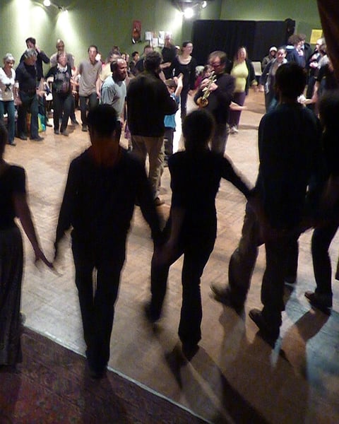 Danses bretonnes